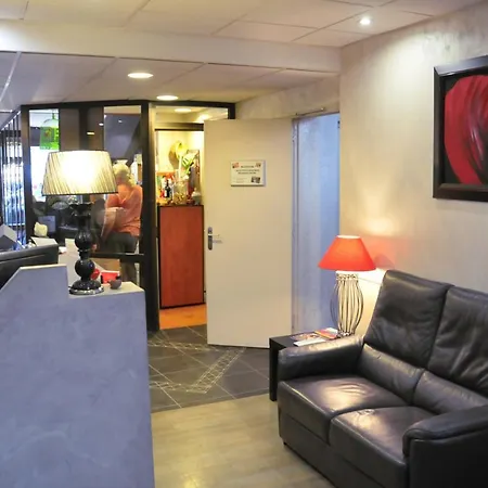 Hotel Saint Jean 2*